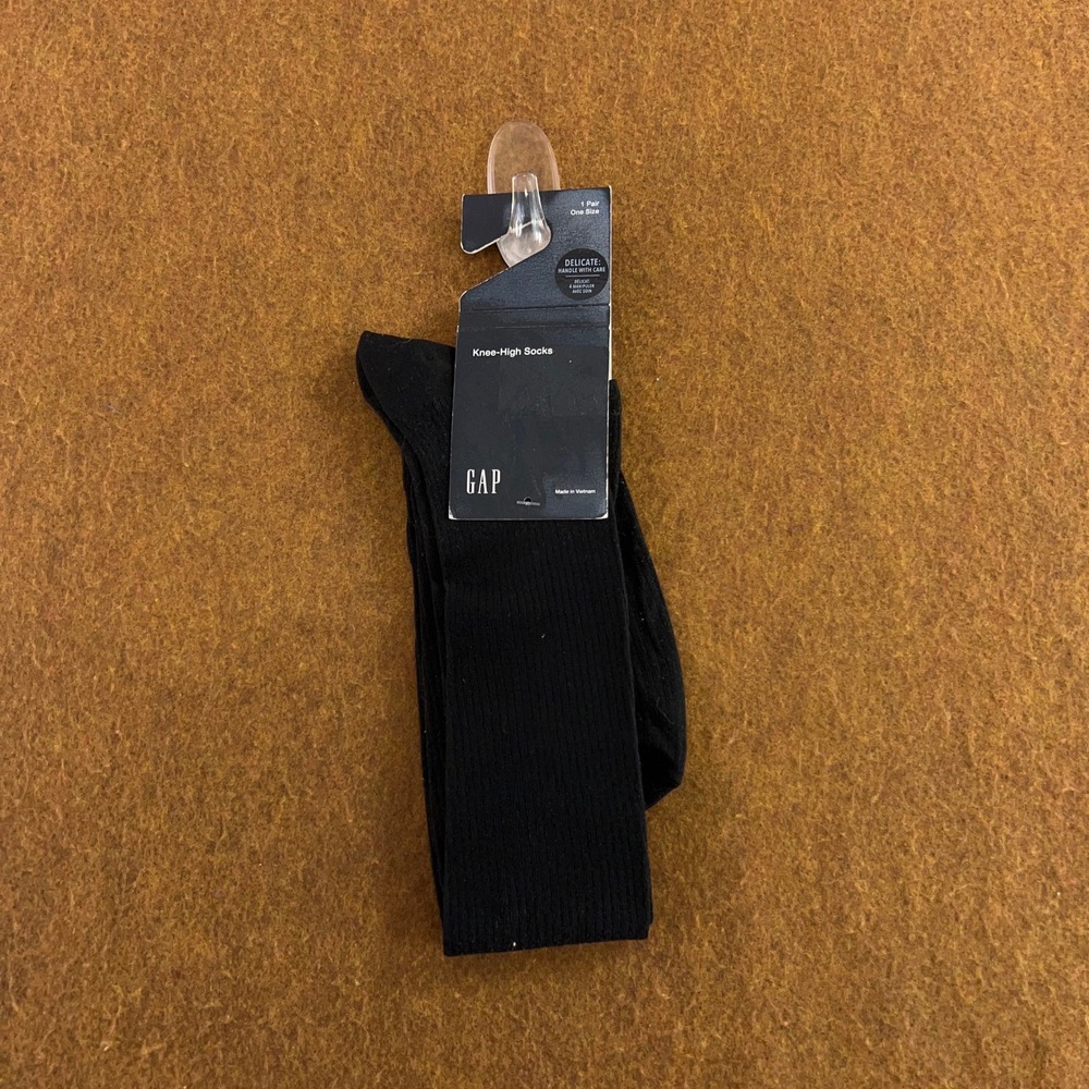 Gap Womens One Size Black Ribbed Sheer Knee-High Socks NWT